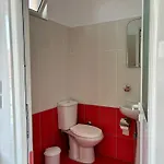 Eqerem Dauti Casa de hóspedes *