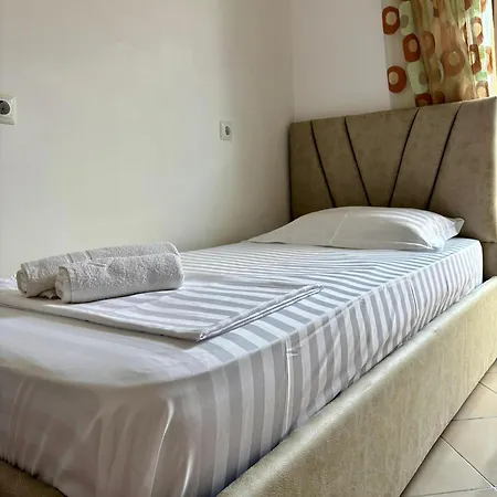 Guest house Eqerem Dauti Ksamil