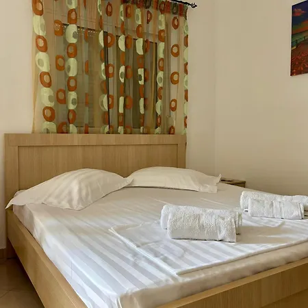 Eqerem Dauti Guest house