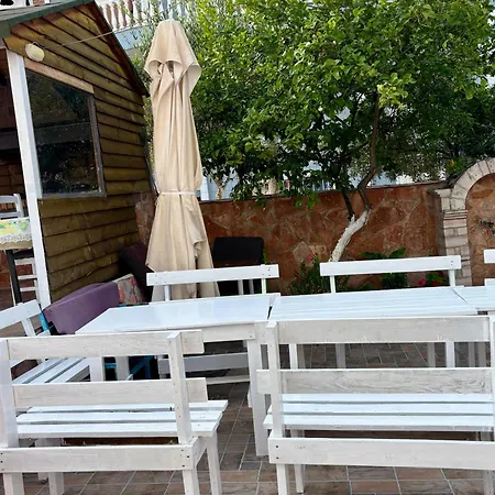 بيت ضيافة Eqerem Dauti كساميل